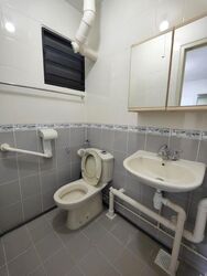 yio-chu-kang-green photo thumbnail #6